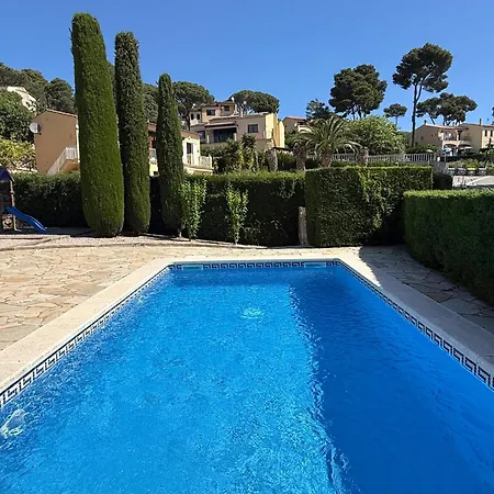 Holiday home Maresme 134 Lovely House With Private Pool *