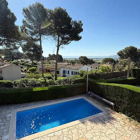 Holiday home Maresme 134 Lovely House With Private Pool